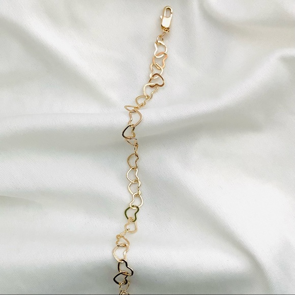 Heart Link Bracelet - Picture 6 of 9